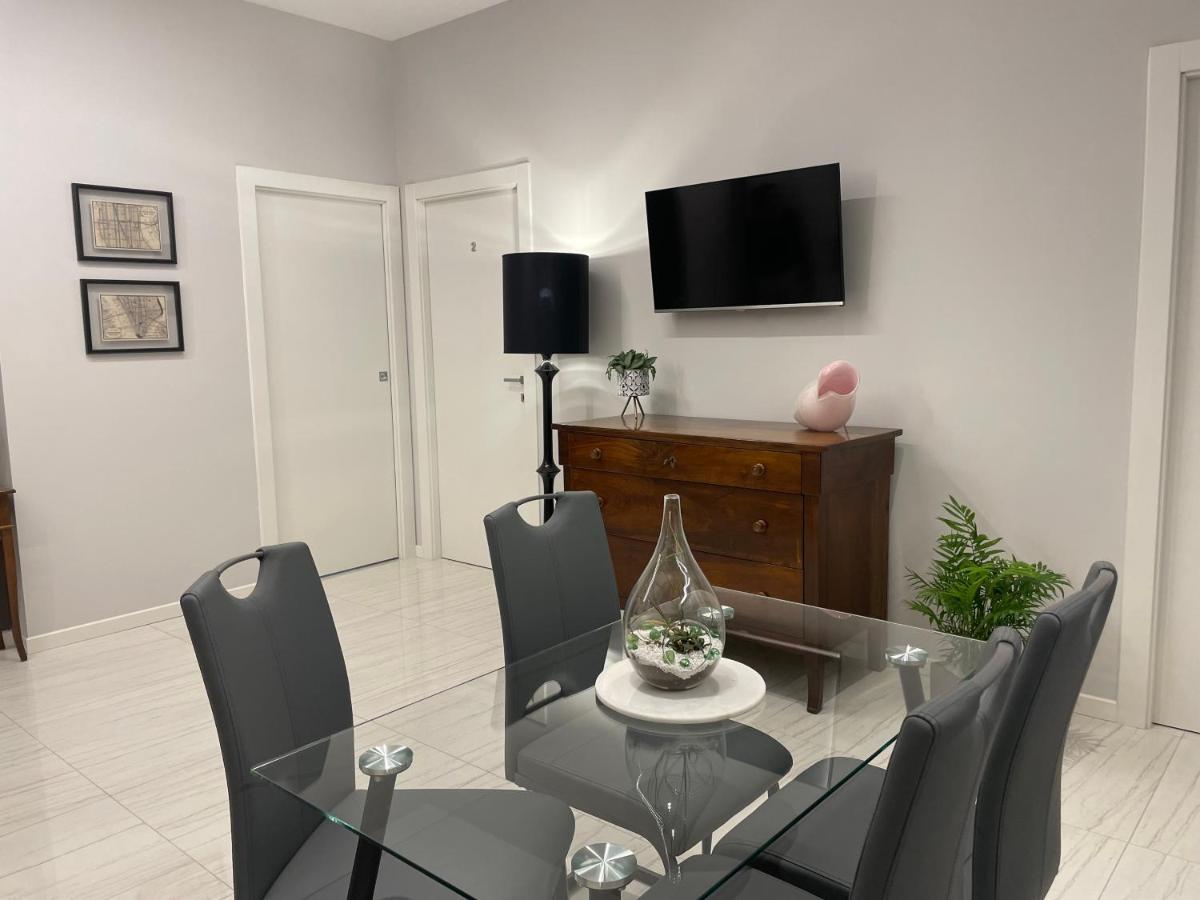 Otium Rooms / Camere E Appartamenti Morrovalle Exterior foto