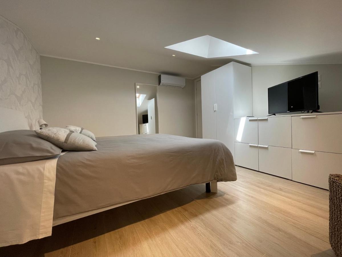 Otium Rooms / Camere E Appartamenti Morrovalle Exterior foto
